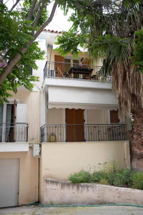 Aegina Town Apartment , With Private Parking Ngoại thất bức ảnh