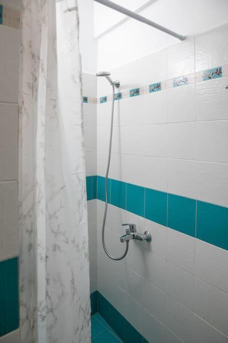Aegina Town Apartment , With Private Parking Ngoại thất bức ảnh